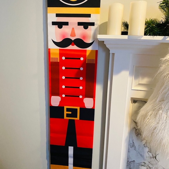 New 2 Life size nutcracker 😍 - Picture 4 of 6